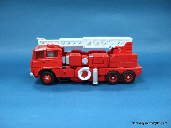 MP 33 Masterpiece Inferno   In Hand Image Gallery  (27 of 126)